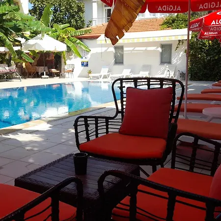 Hotel Sarihan 2*