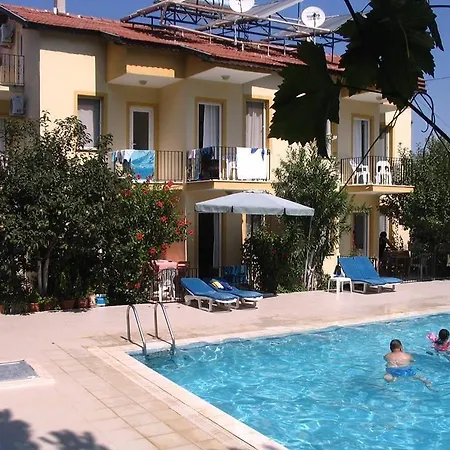 Sarıhan Otel