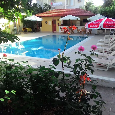 Sarihan Hotel 2*