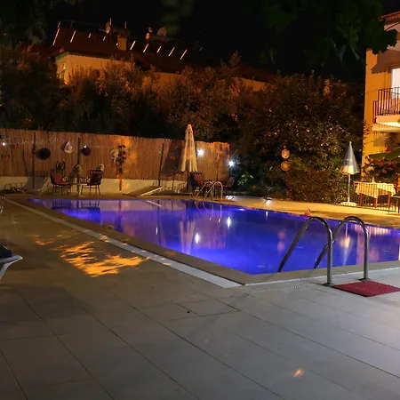 Hotel Sarihan 2*