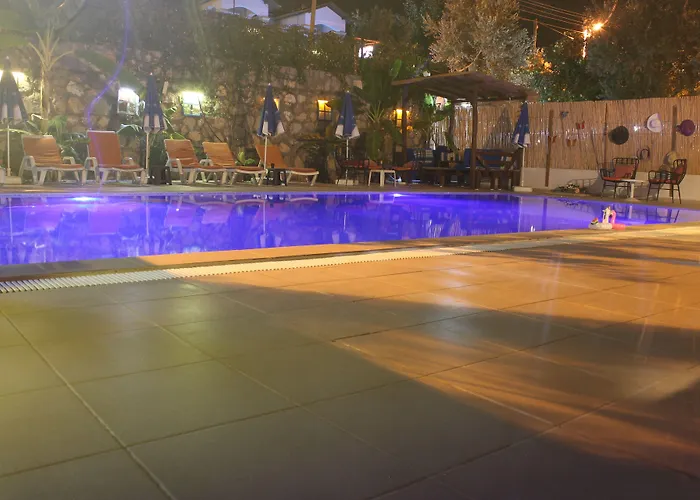 Hotel Sarihan 2*